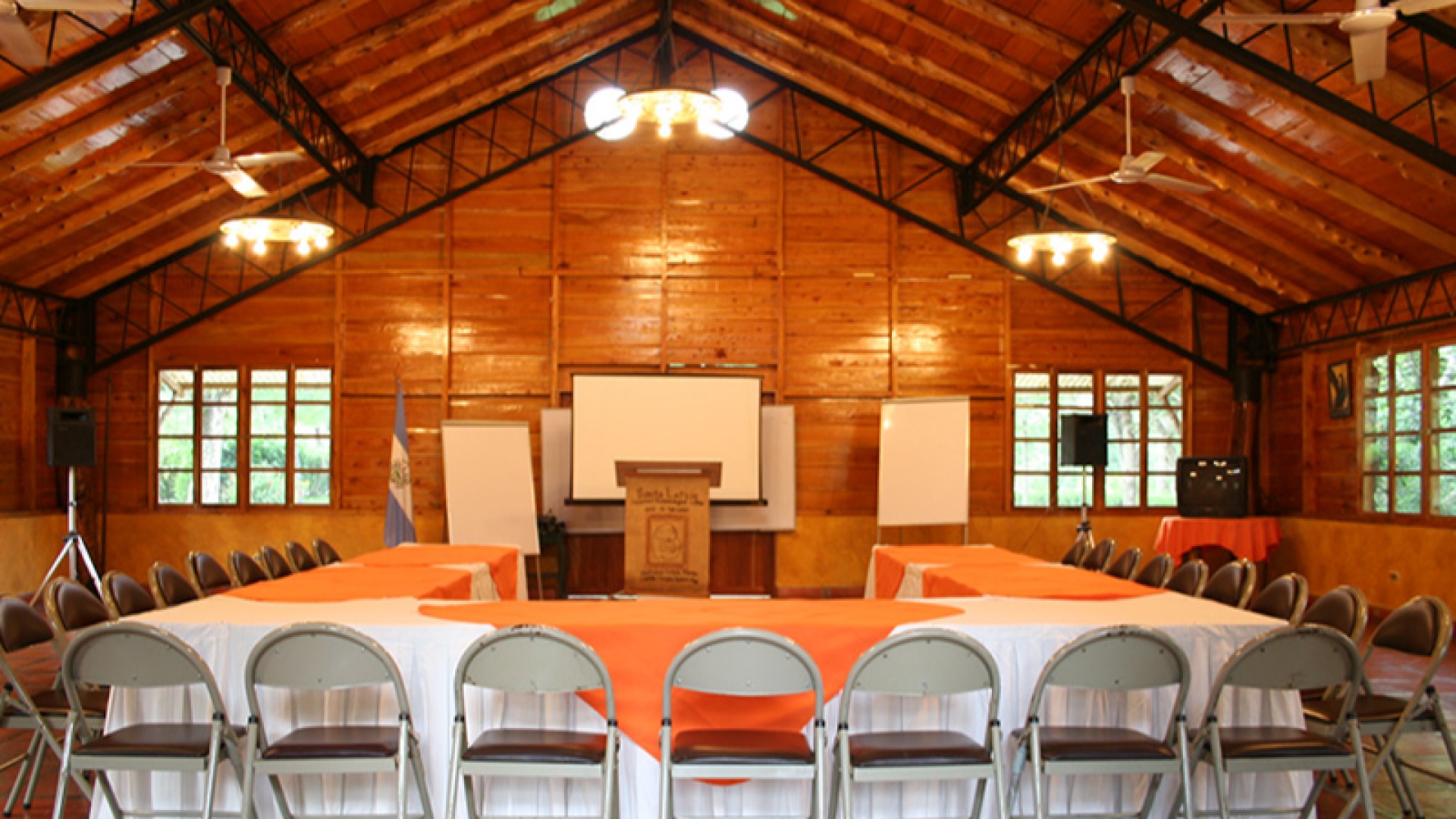 Hotel & Restaurante Santa Leticia