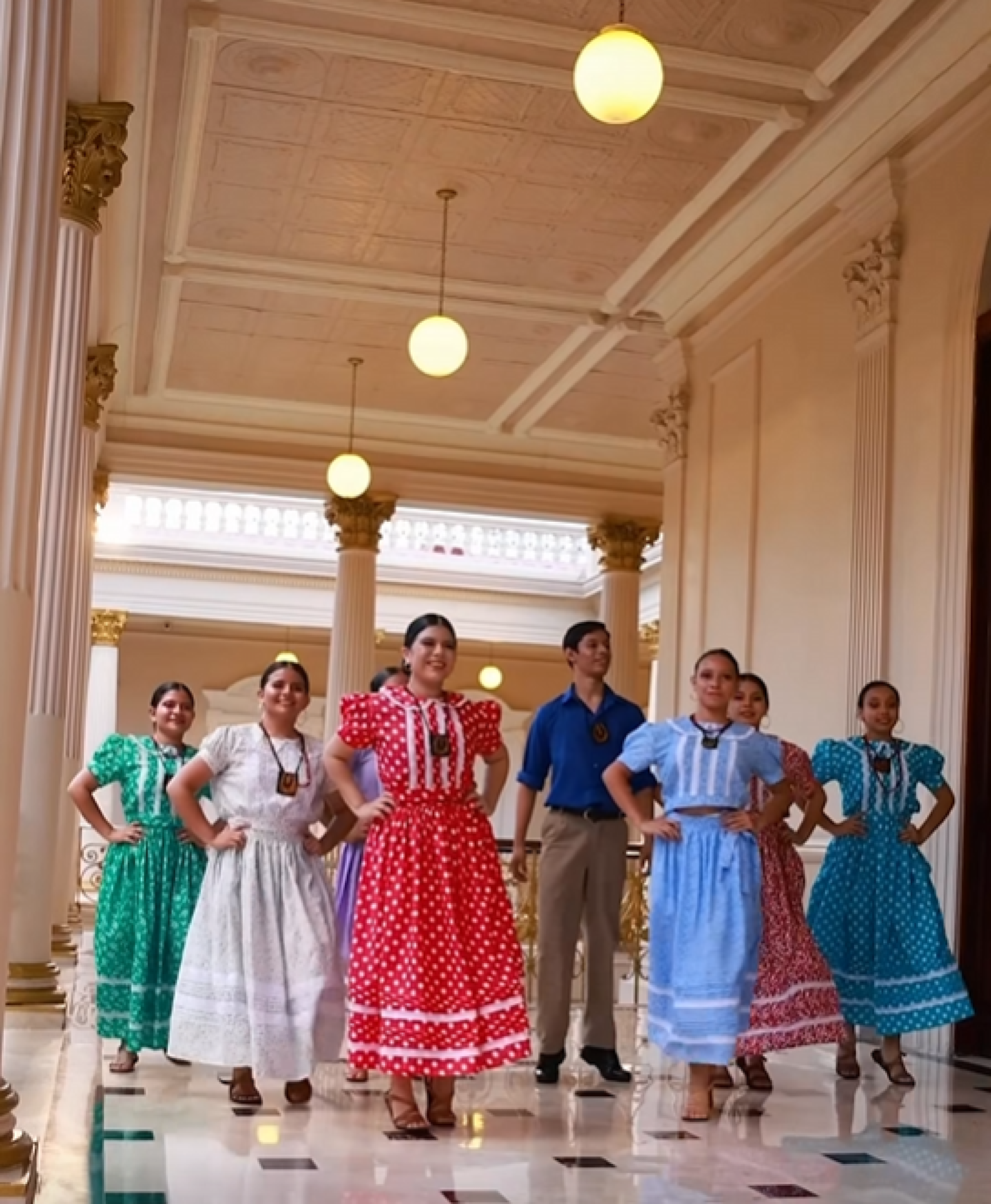 Escuela Nacional de Danza Morena Celarié
